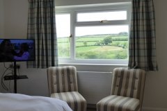 holwellwindow